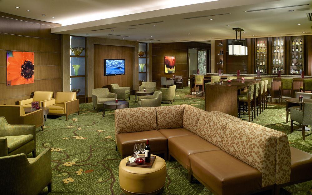 Atlanta Marriott Perimeter Center Hotel Дънууди Екстериор снимка