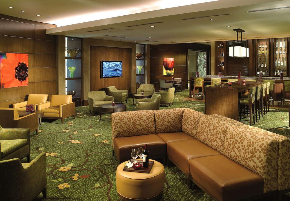 Atlanta Marriott Perimeter Center Hotel Дънууди Екстериор снимка