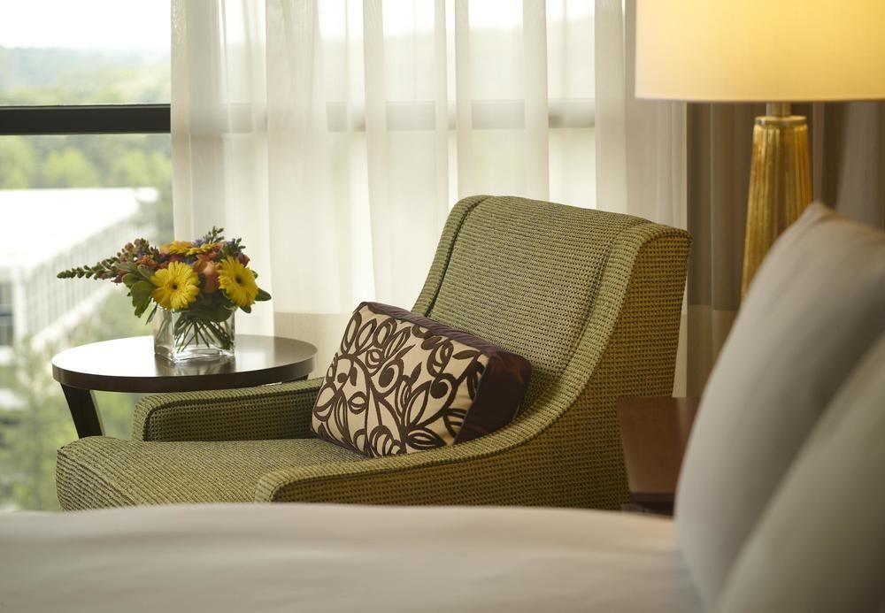 Atlanta Marriott Perimeter Center Hotel Дънууди Екстериор снимка