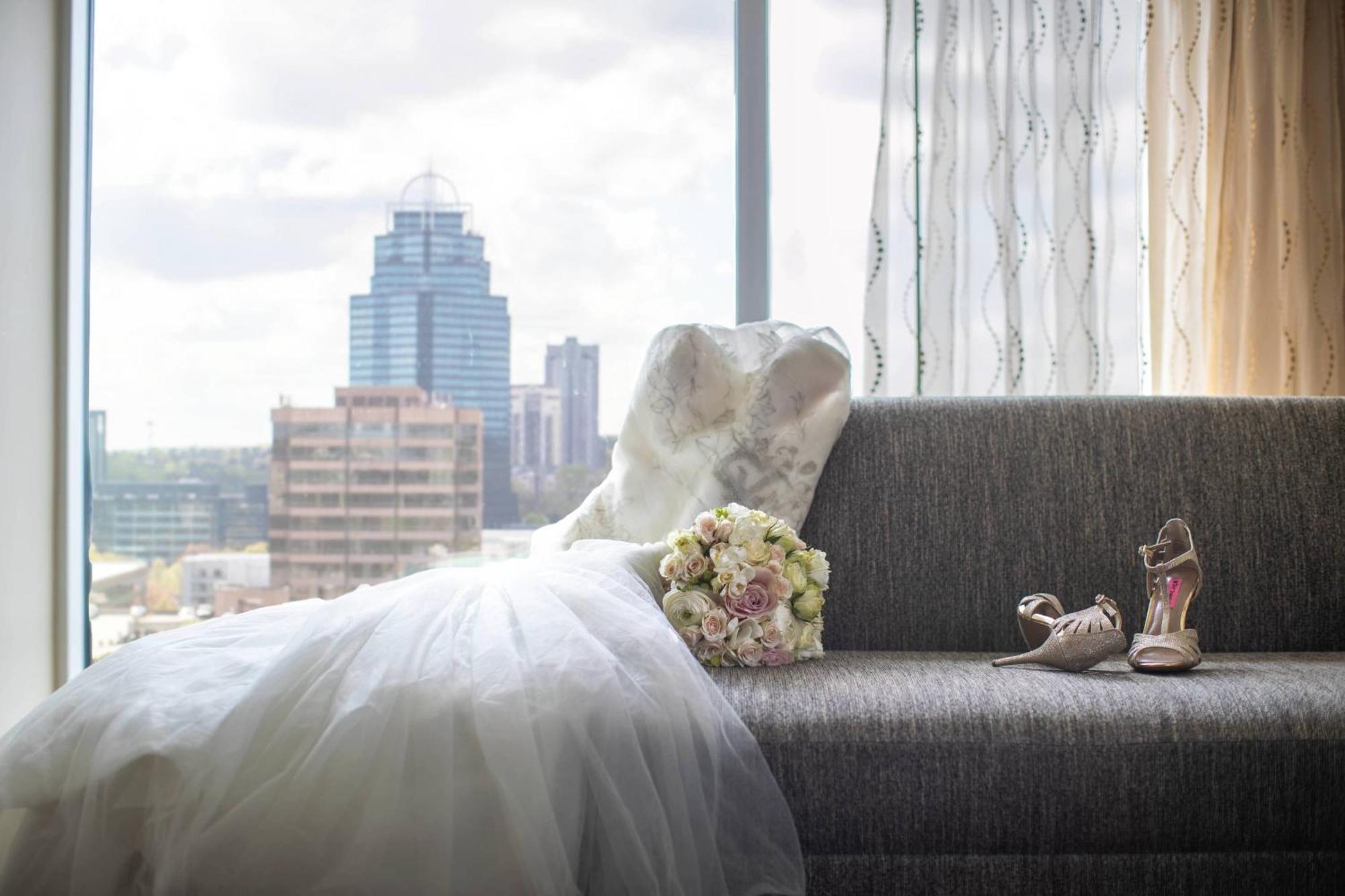 Atlanta Marriott Perimeter Center Hotel Дънууди Екстериор снимка